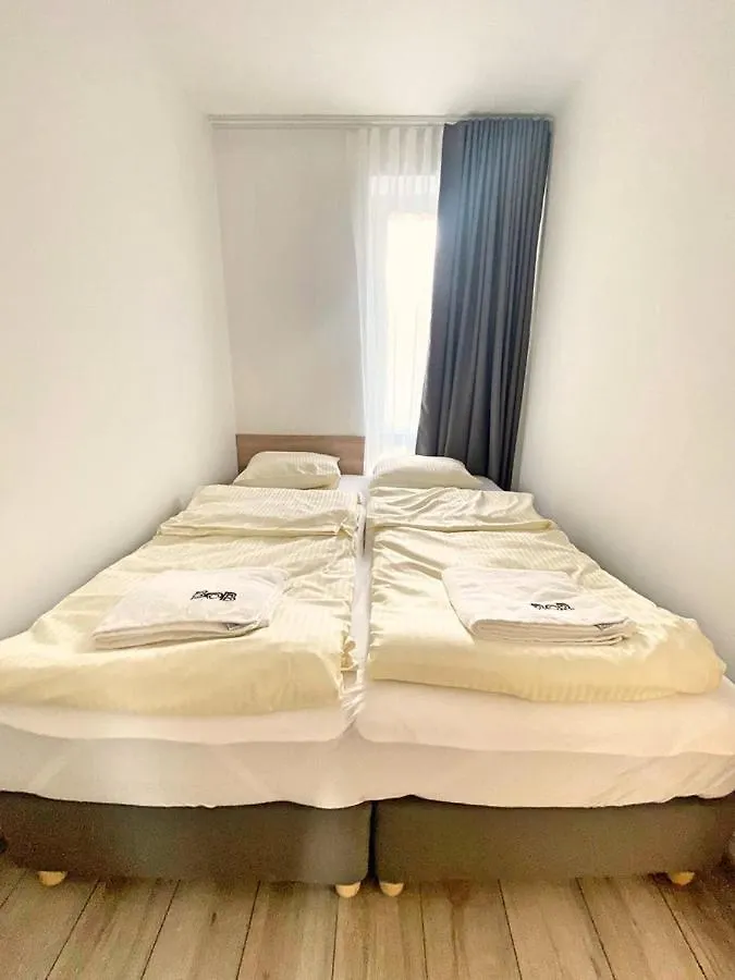Bob Apartments Krakow 0*,  Poland
